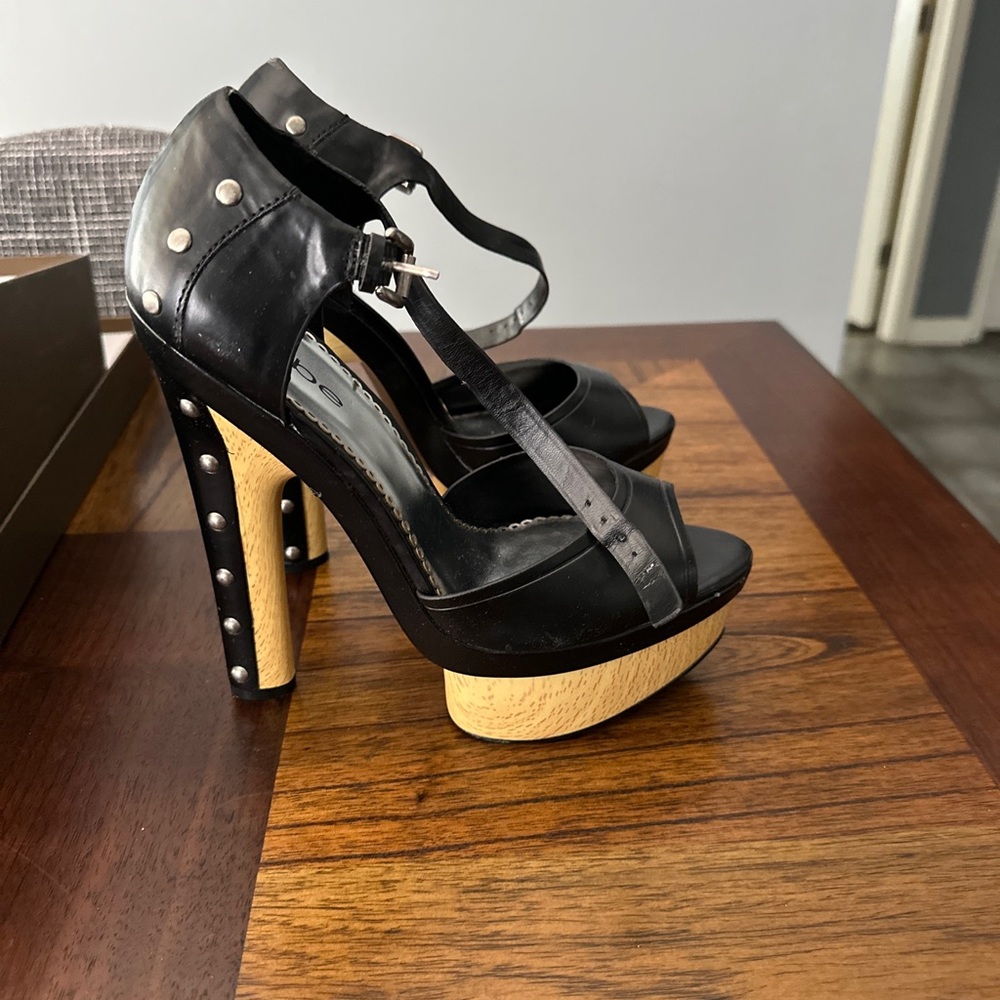 BEBE SHOES